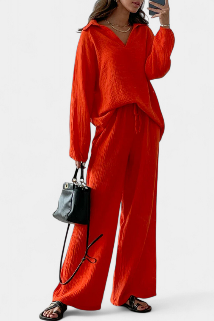 Aya Dviejų Dalių Medvilnės Komplektas su V-formos Iškirpte