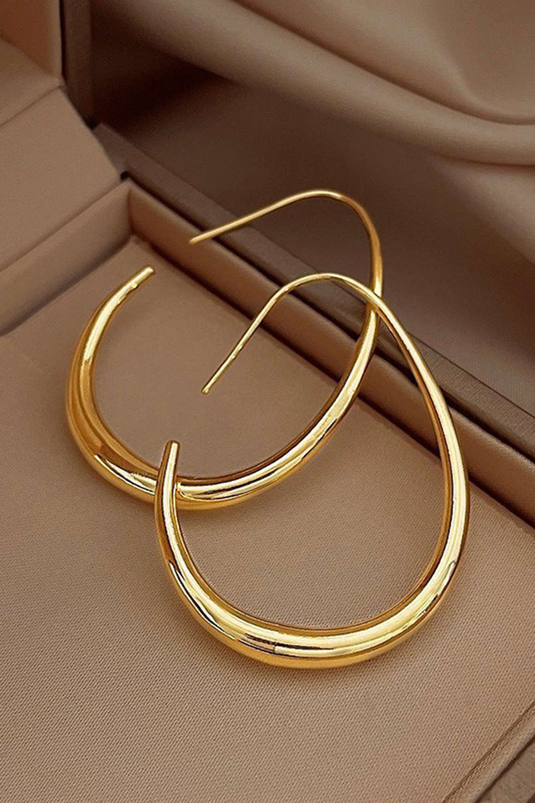 Metaliniai Ovalūs Auskarai