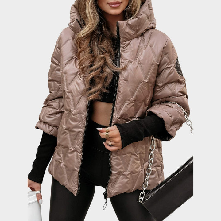 Christina™ | Pataisytos stiliaus striukė su gobtuvu