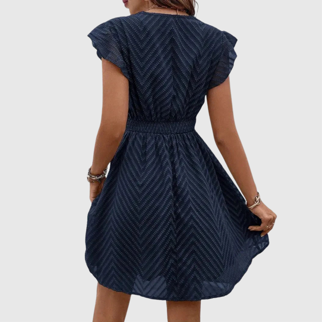 Sophia | Elegantiška ir patogi suknelė su širdies iškirpimu