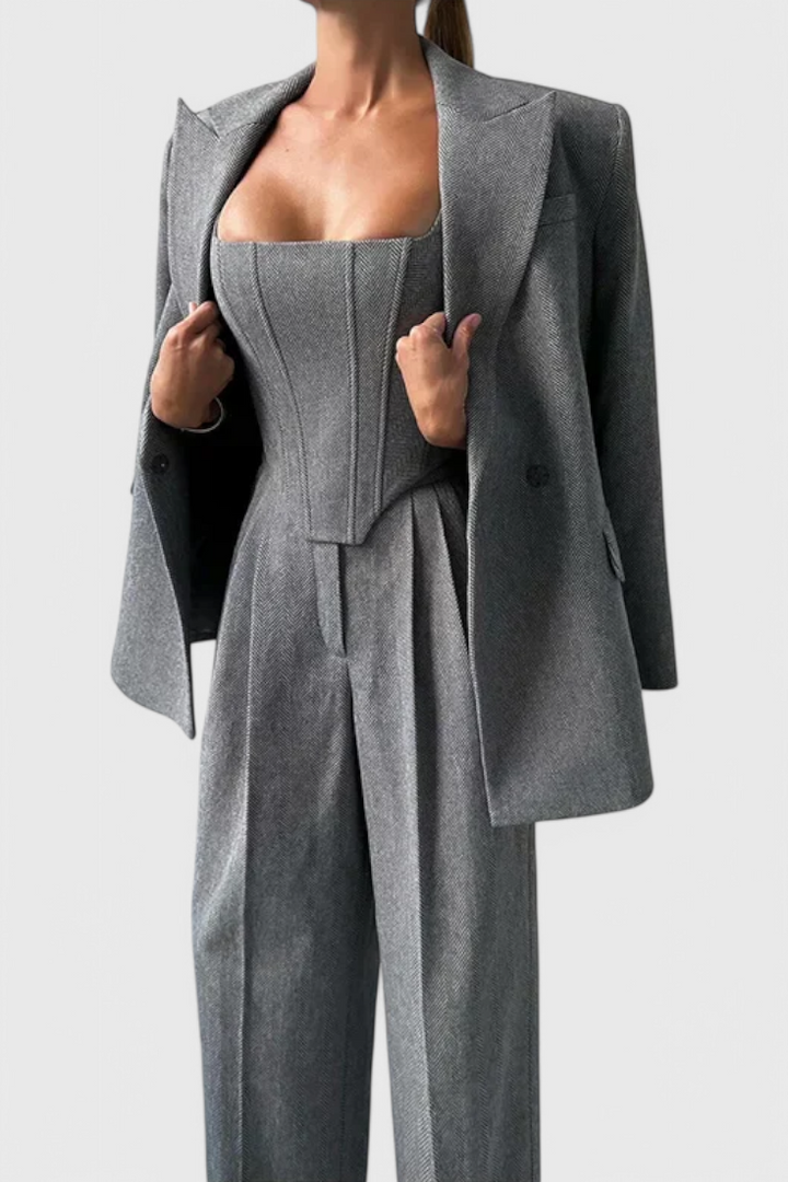 Evena Kelnės kostiumas pasitikėjimui elegancija