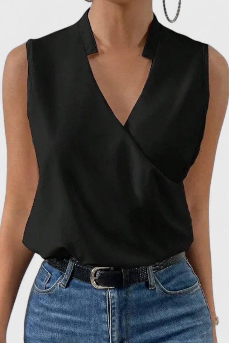 Yariela | Vasarinis Topas su V formos iškirpte