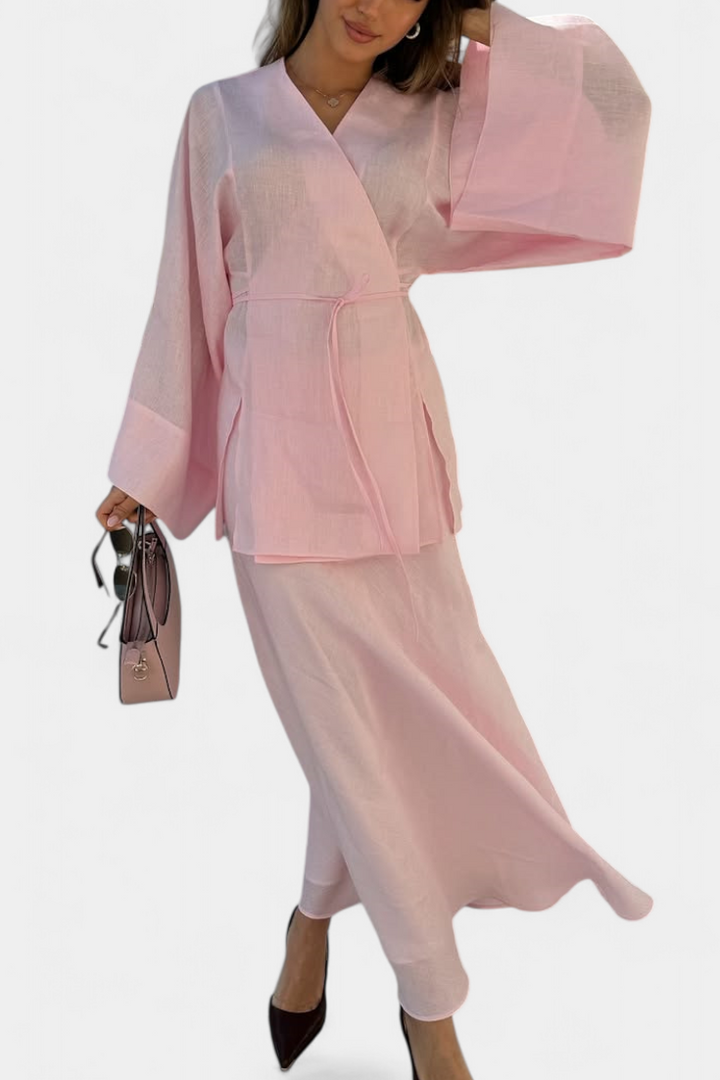 Conjunto Zelda Krekla com Decote em V e Saia com Abertura