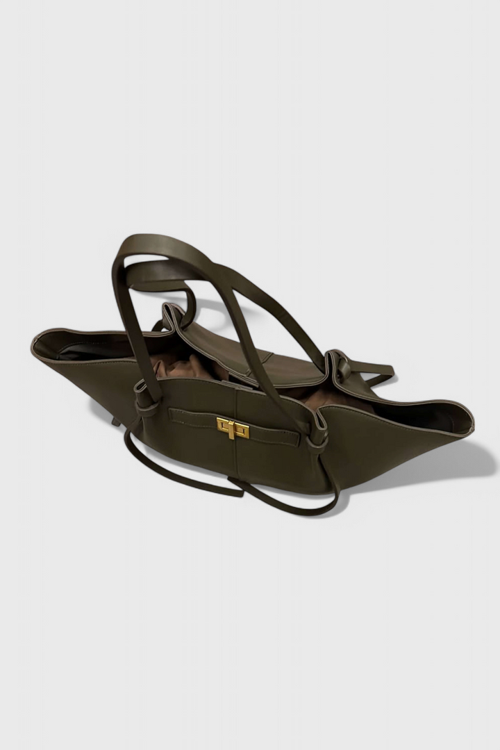 Clio krepšys ar klasikinė struktūra