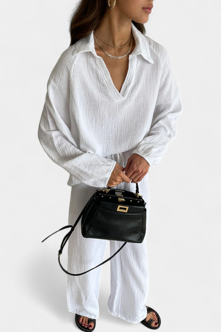 Aya Dviejų Dalių Medvilnės Komplektas su V-formos Iškirpte