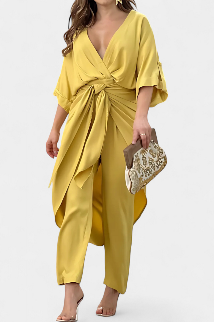 Conjunto Mayleen com Top Cruzado e Calças Retas