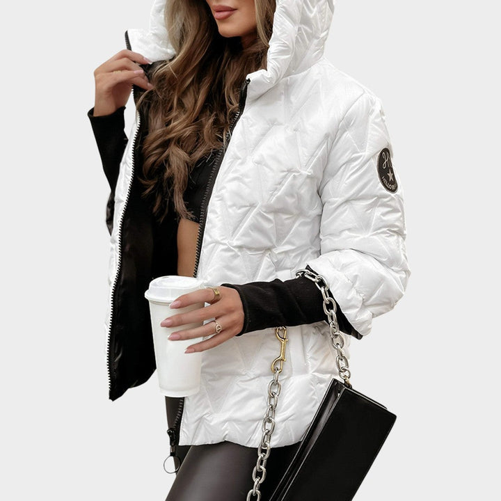 Christina™ | Pataisytos stiliaus striukė su gobtuvu