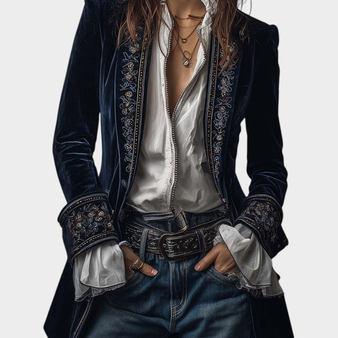 Sara™ | Elegantiška Striukė