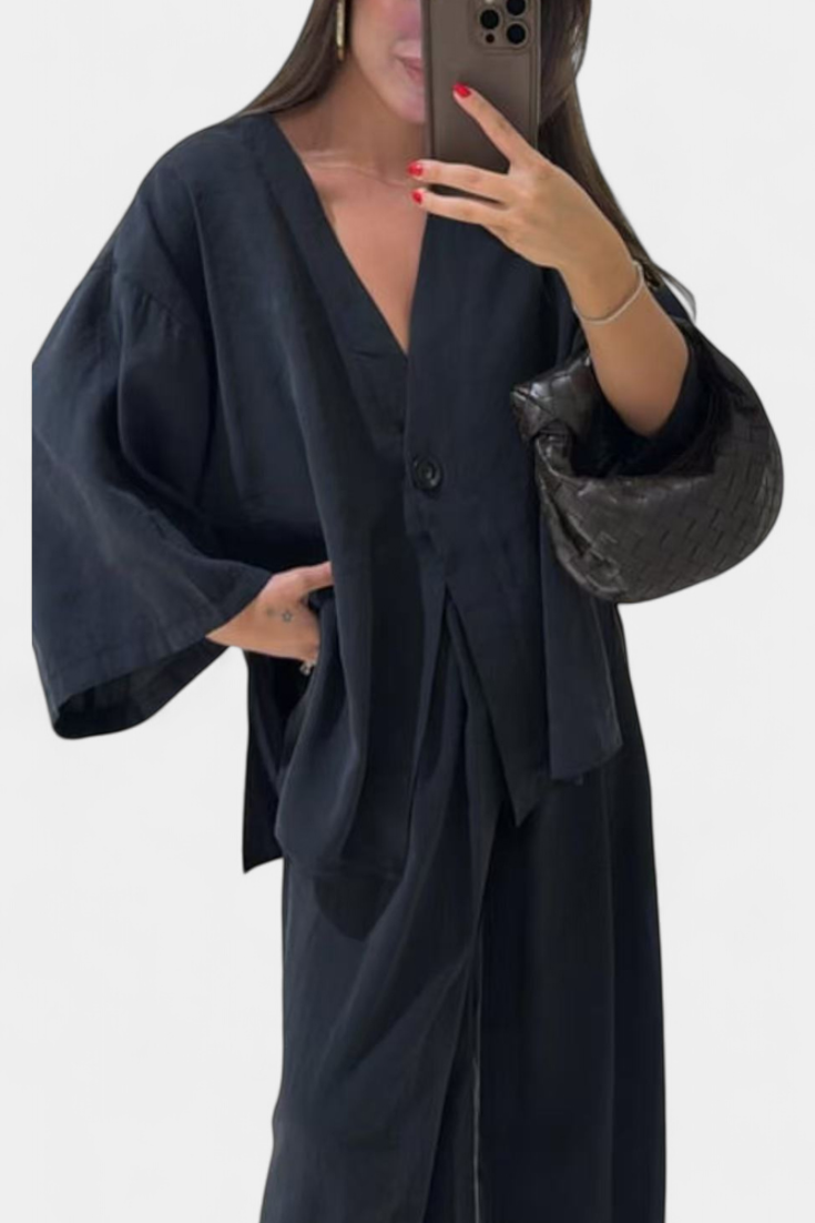 Conjunto Eli Oversize com top de decote em V e calças retas