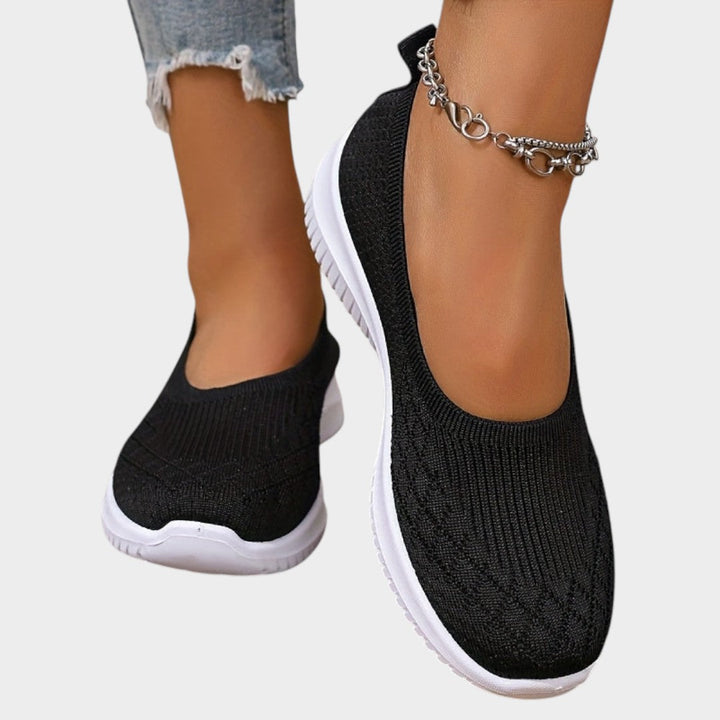 Sofina™ | Neslystantys ir kvėpuojantys belaidžiai batai