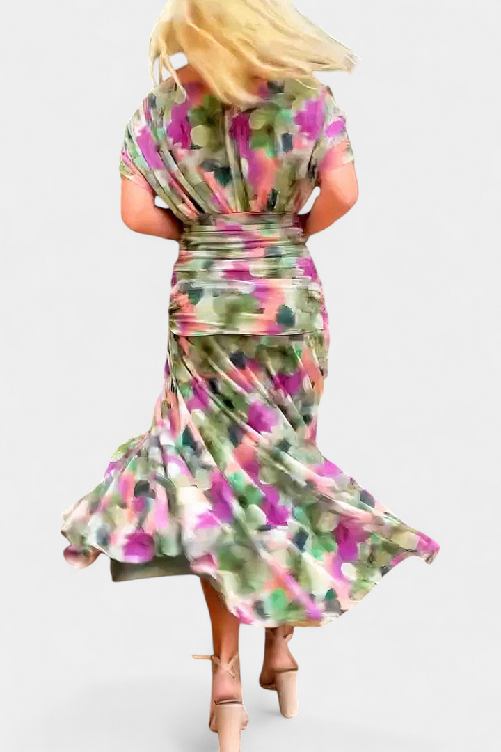 Vestido Alondra Garā com Padrão de Fantasia Floral e Decote em V