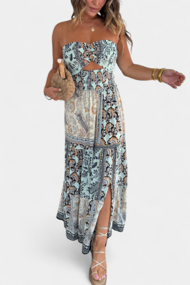 Vestido Edurne com Padrão Floral e Decote em Palavras de Honra