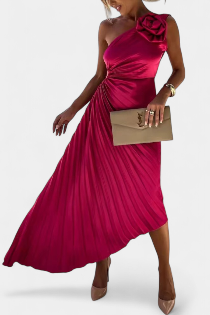 Vestido de cocktail assimétrico Leire com aplicação de flores e saia plissada