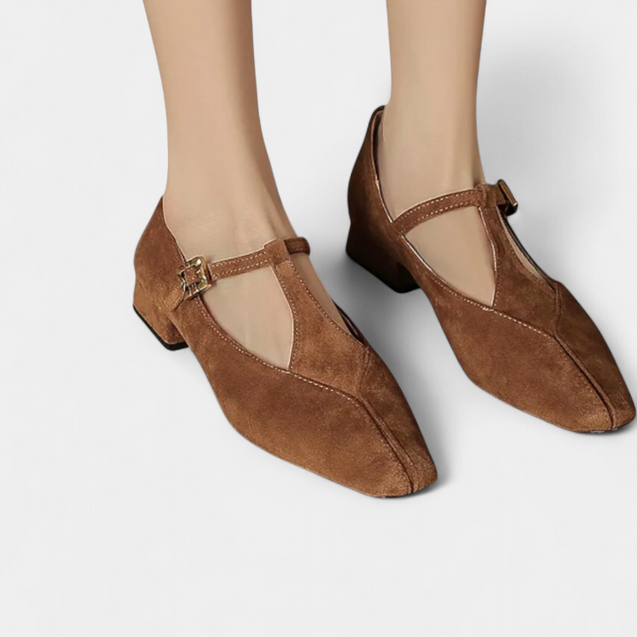 Elly Žemi kulniukai su dirželiu ir sagtimi