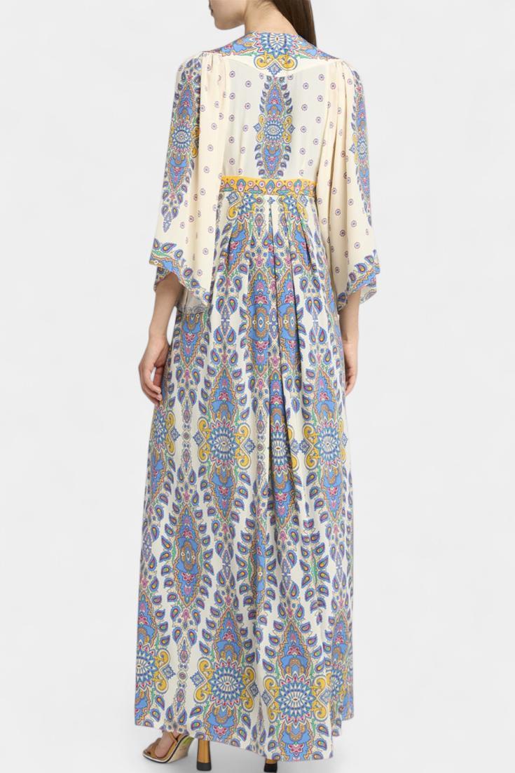 Vestido de Noiva Longo com Decote em V e Elegante Padrão Paisley