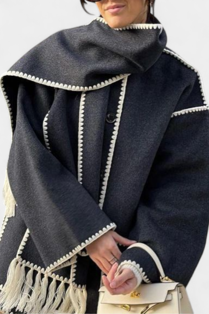 Pauline | Casaco de Lã com Xale Franjado Embutido