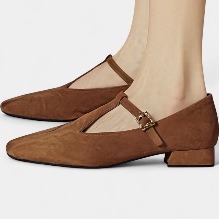 Elly Žemi kulniukai su dirželiu ir sagtimi