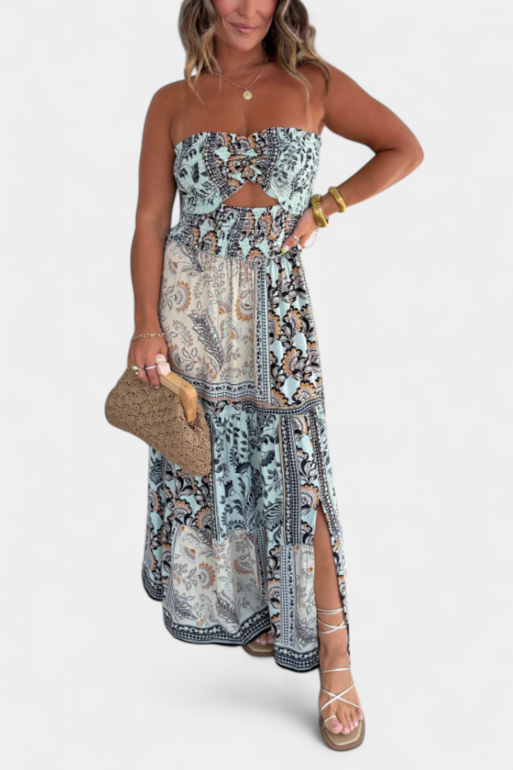 Vestido Edurne com Padrão Floral e Decote em Palavras de Honra