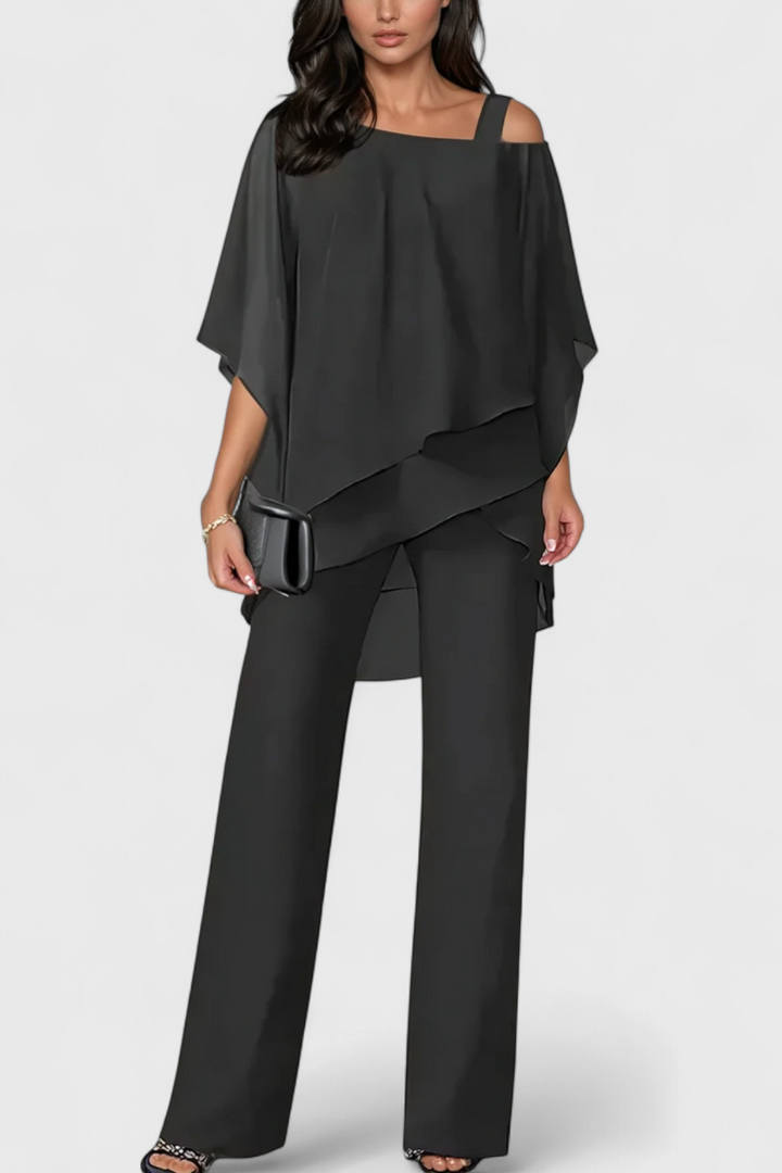 Conjuntos Kitty com Ombros Descobertos e Silhueta Fluida