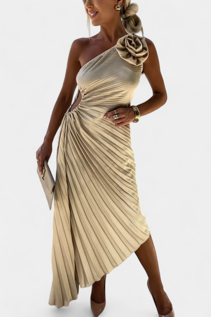 Vestido de cocktail assimétrico Leire com aplicação de flores e saia plissada