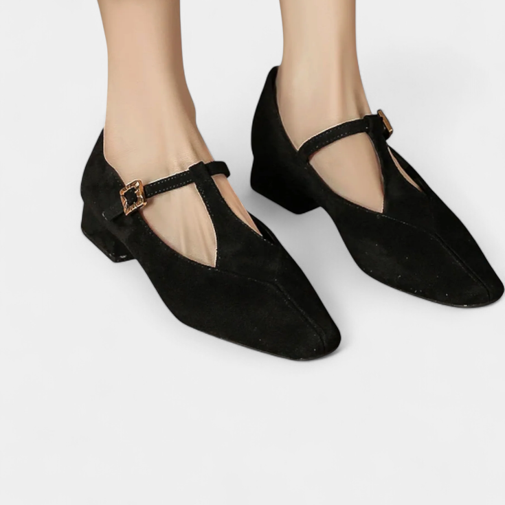 Elly Žemi kulniukai su dirželiu ir sagtimi