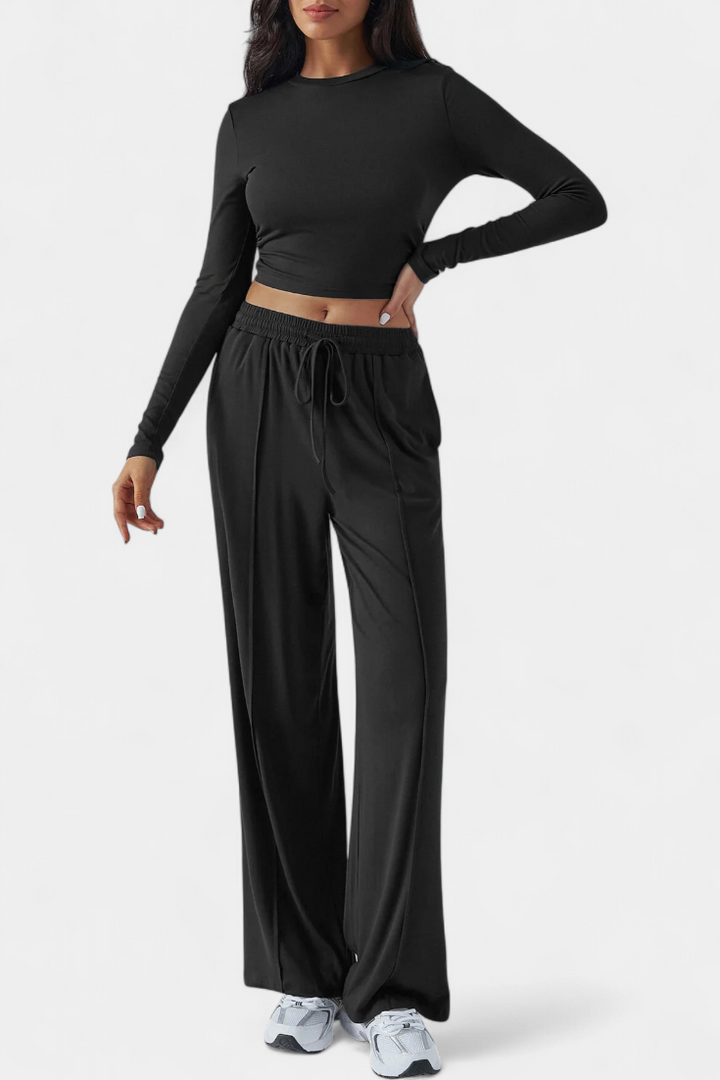 Celaena 2 dalių komplektas su apvaliu iškirpimu