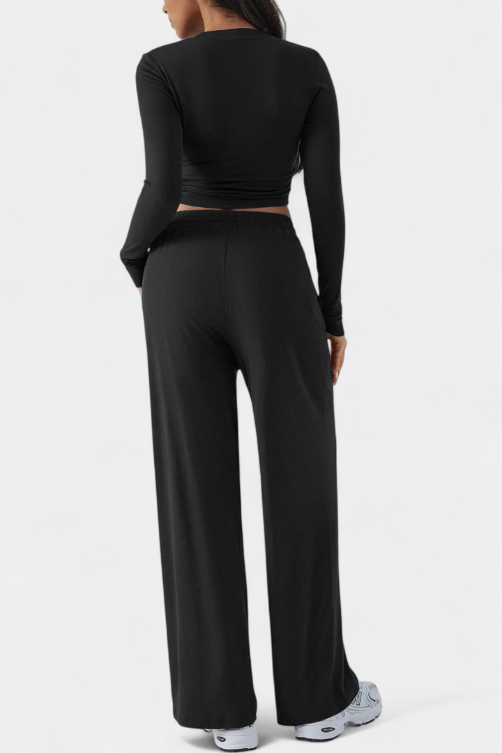 Celaena 2 dalių komplektas su apvaliu iškirpimu