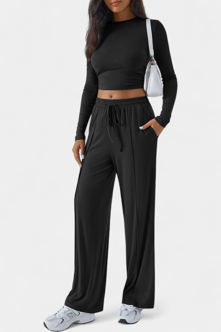 Celaena 2 dalių komplektas su apvaliu iškirpimu