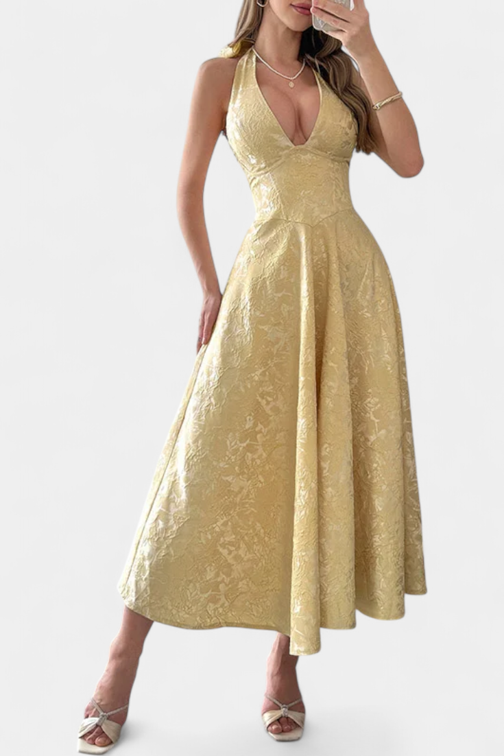 Vestido Midi Jacquard Gilda com Costas Abertas e Cintura Alta